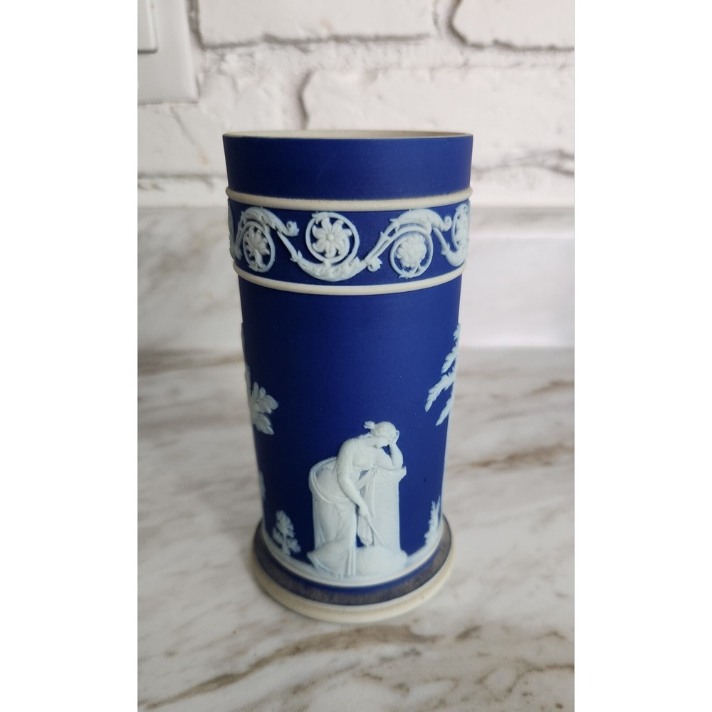 Vintage Wedgwood Blue Jasperware Spill Vase White Relief Urania & Clio Figurines